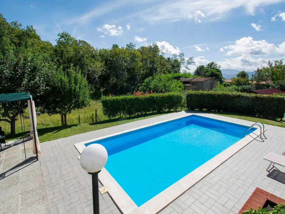 Holiday Home Michael E Patrick By Interhome Magnano  0*, Magnano (Tuscany)